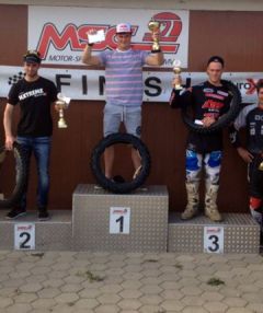 Wade Young dominierte, Mark Risse auf Platz 3!