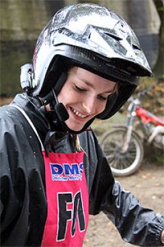 Geschafft: Ina Wilde ist wieder Deutsche Trialmeisterin, Philipp holt den Vize !